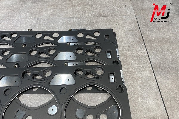 Choose the Right Head Gasket For Your Cummins Engine