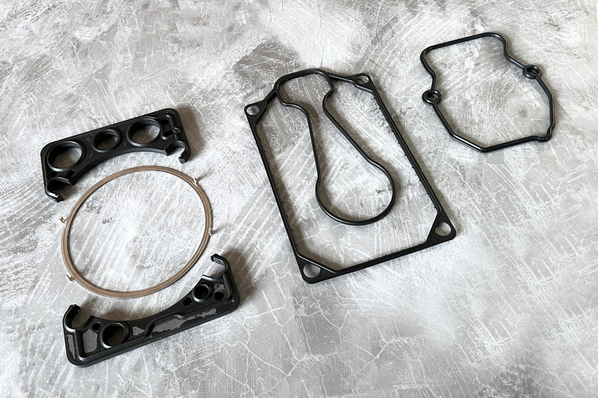 MTU S2000 Junta de Culata y Junta de Tapa de Válvulas – Diciembre 2025